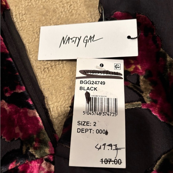 Nasty Gal Floral Long Sleeve Jumpsuit - Picture 3 of 9